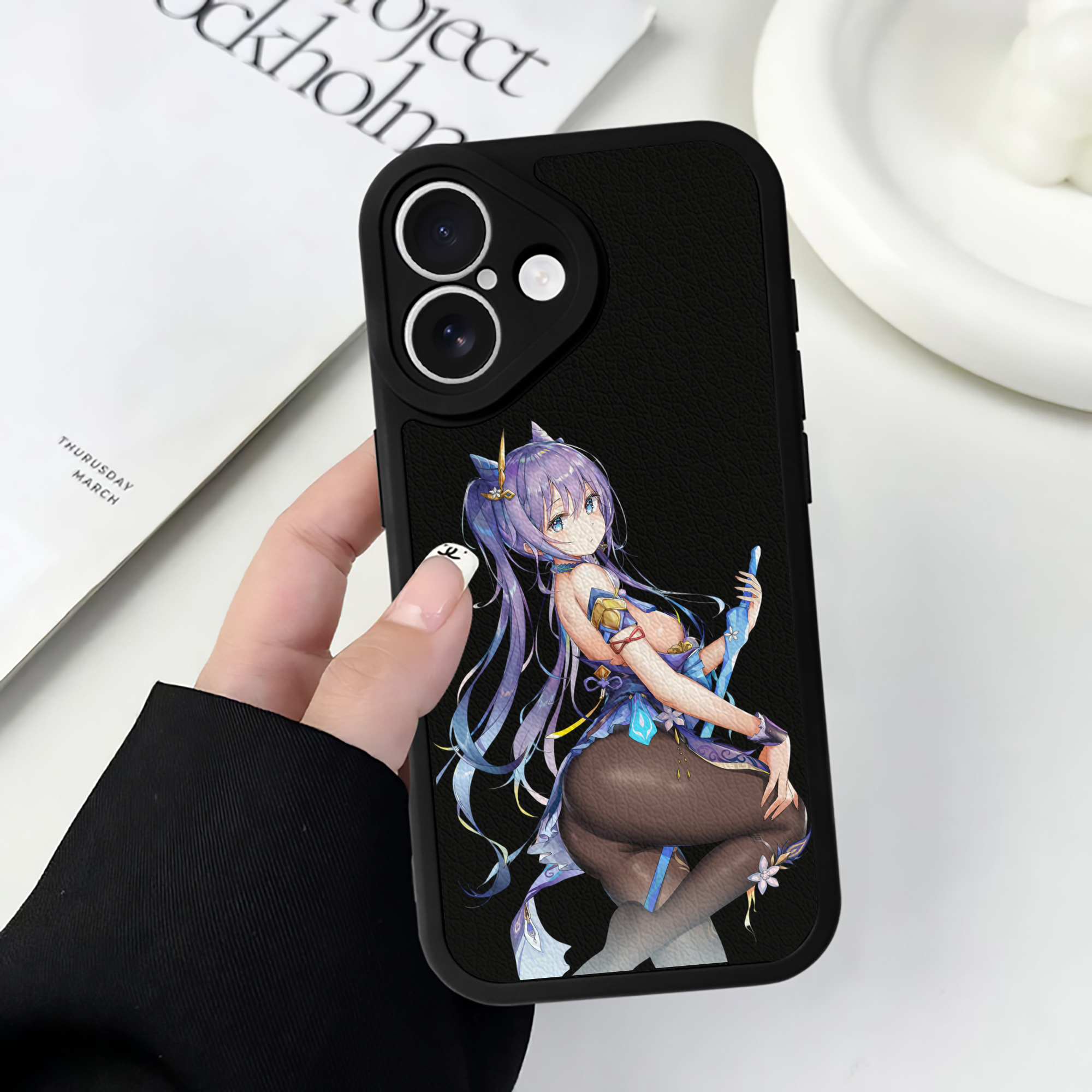 げんし神 刻晴 こくせい genshin Kokusei 【iPhone 16シリーズ対応】シリコンスマホケース（レザー調） 材質：シリコン